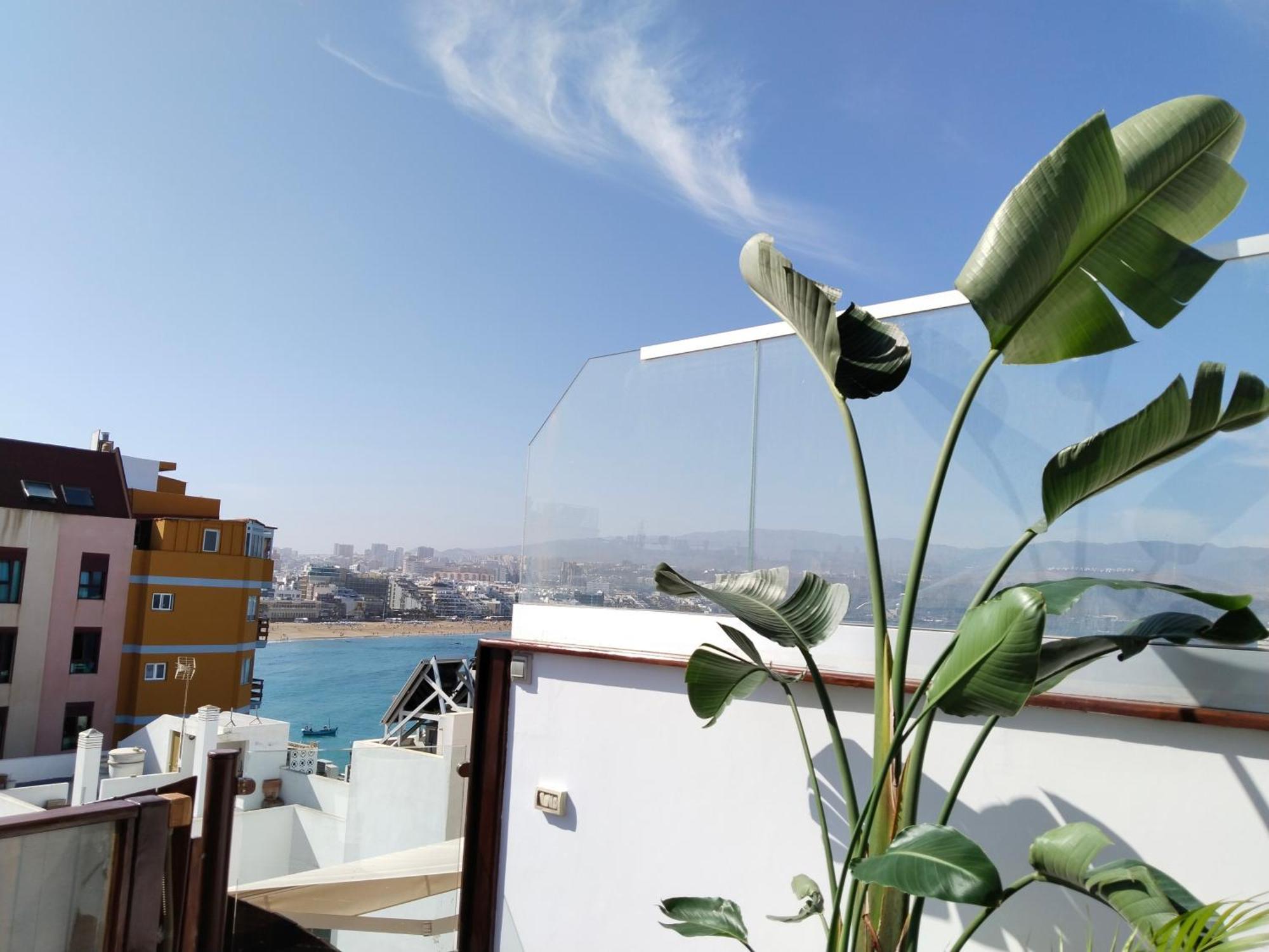 Wavia Hotel - Adults Only Лас-Пальмас-де-Гран-Канария Экстерьер фото